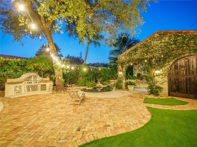 1229 Sorolla Avenue, Coral Gables, FL 33134