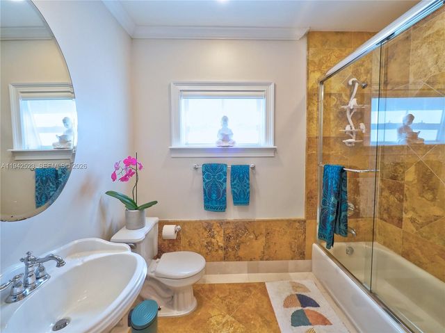 1229 Sorolla Avenue, Coral Gables, FL 33134