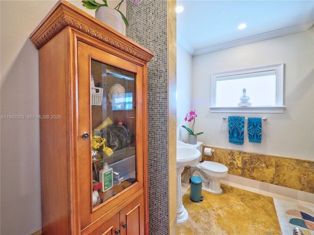 1229 Sorolla Avenue, Coral Gables, FL 33134