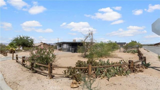 5491 Cahuilla Ave, 29 Palms, CA 92277