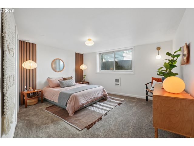 1917 Ne DEKUM St, Portland, OR 97211