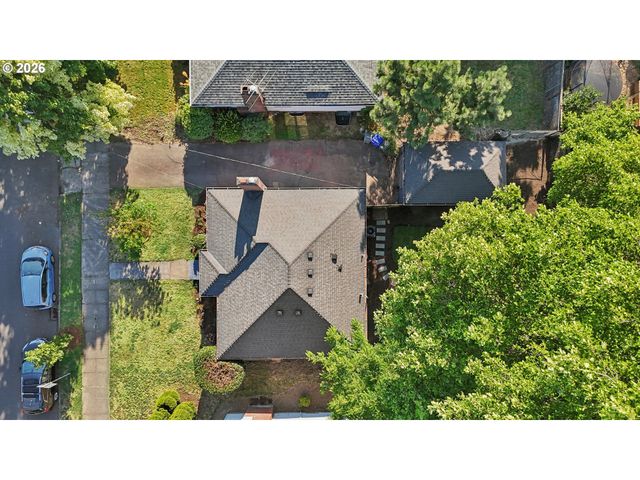 1917 Ne DEKUM St, Portland, OR 97211