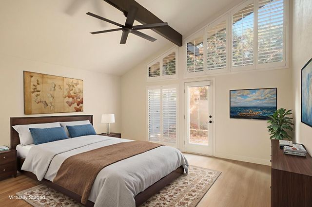 5554 N El Adobe Drive N, Fresno, CA 93711