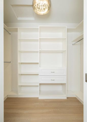 5554 N El Adobe Drive N, Fresno, CA 93711