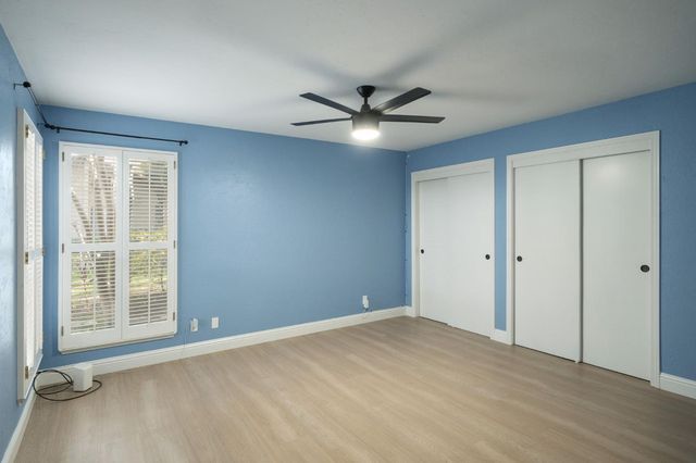 5554 N El Adobe Drive N, Fresno, CA 93711