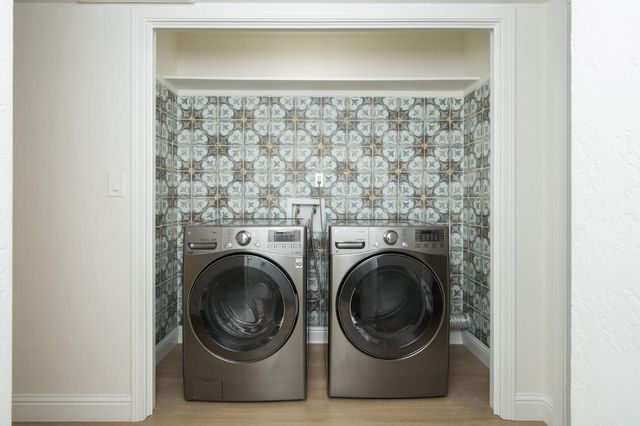 5554 N El Adobe Drive N, Fresno, CA 93711