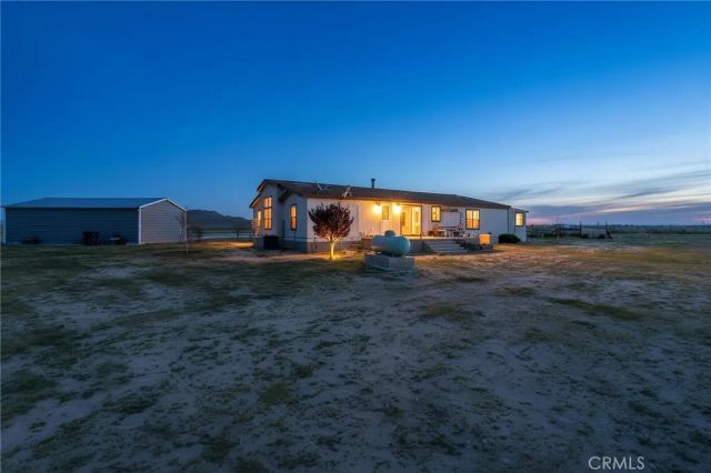 9890 Sue Ave, Rosamond, CA 93560
