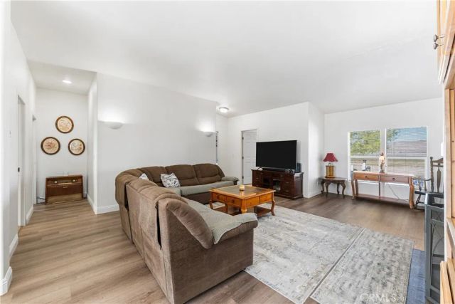 9890 Sue Ave, Rosamond, CA 93560
