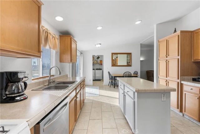 9890 Sue Ave, Rosamond, CA 93560