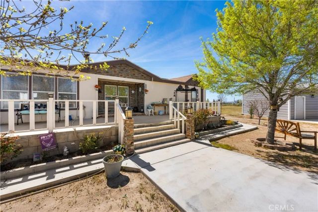 9890 Sue Ave, Rosamond, CA 93560