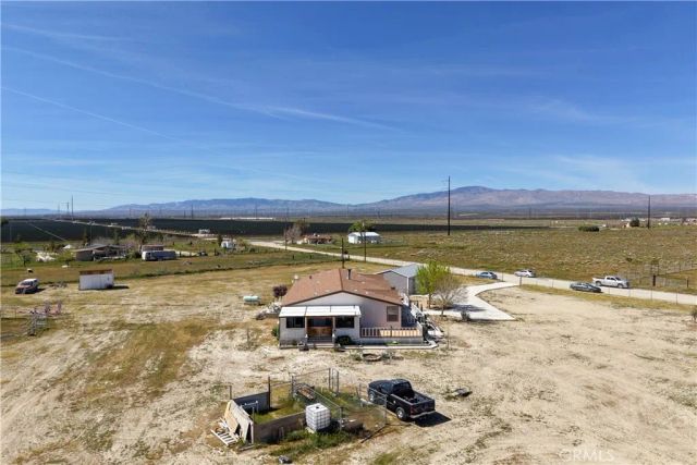9890 Sue Ave, Rosamond, CA 93560