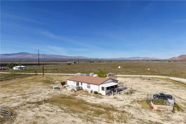 9890 Sue Ave, Rosamond, CA 93560