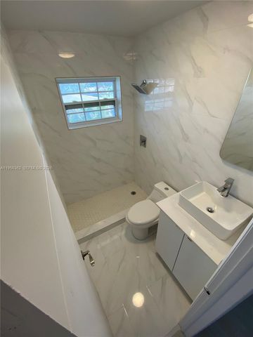 3019 SW 68th Ter 6, Miramar, FL 33023