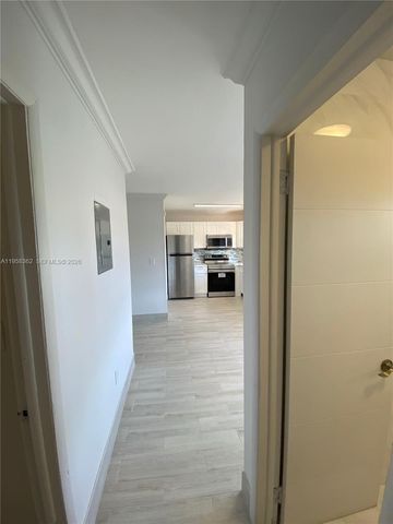 3019 SW 68th Ter 6, Miramar, FL 33023