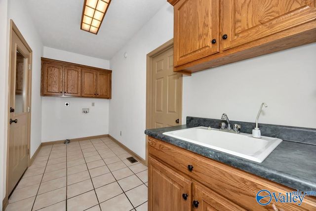 112 Deer Run Lane, Harvest, AL 35749