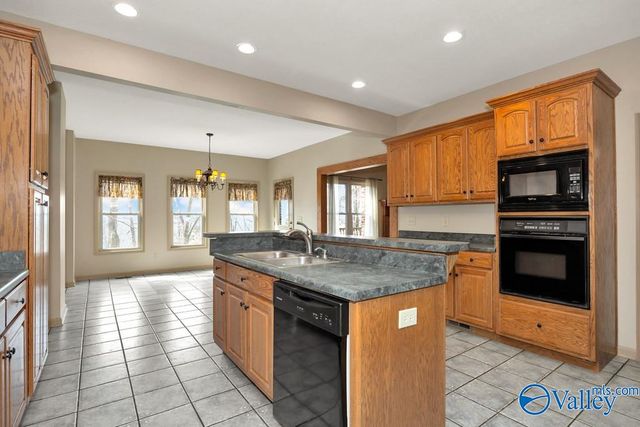 112 Deer Run Lane, Harvest, AL 35749