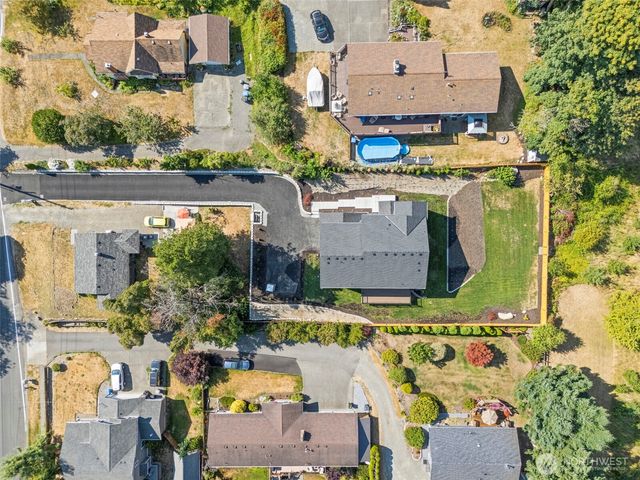 1238 9th Street SW, Puyallup, WA 98371