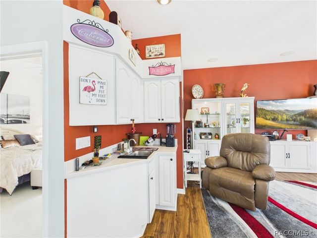 277 E Liberty Street, Hernando, FL 34442