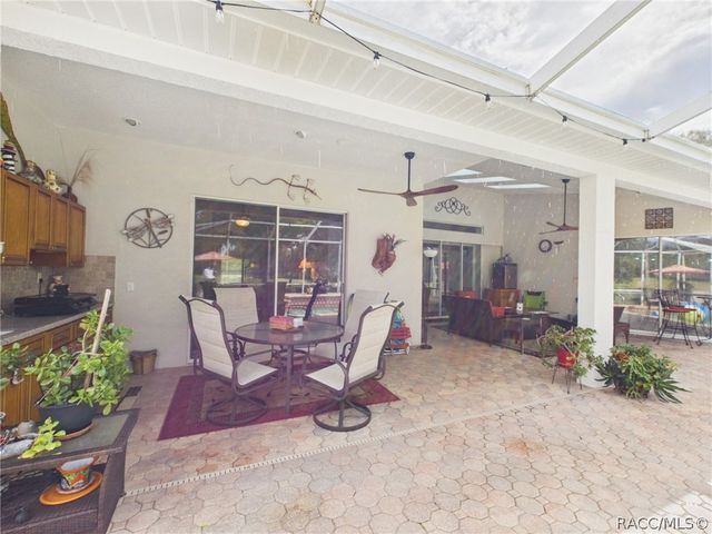 277 E Liberty Street, Hernando, FL 34442