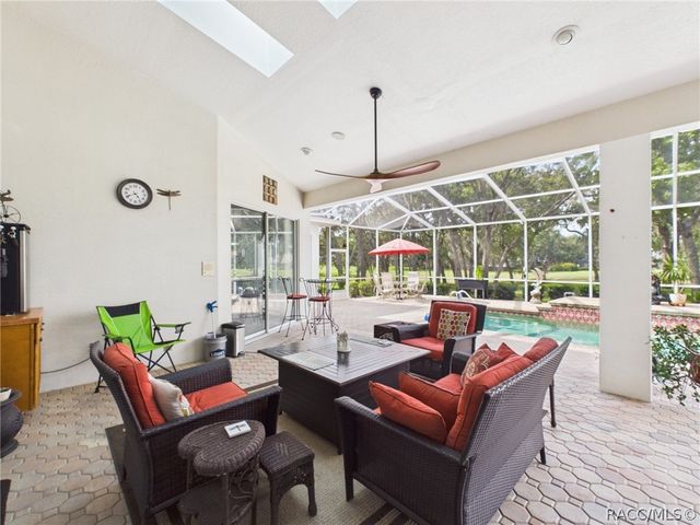 277 E Liberty Street, Hernando, FL 34442