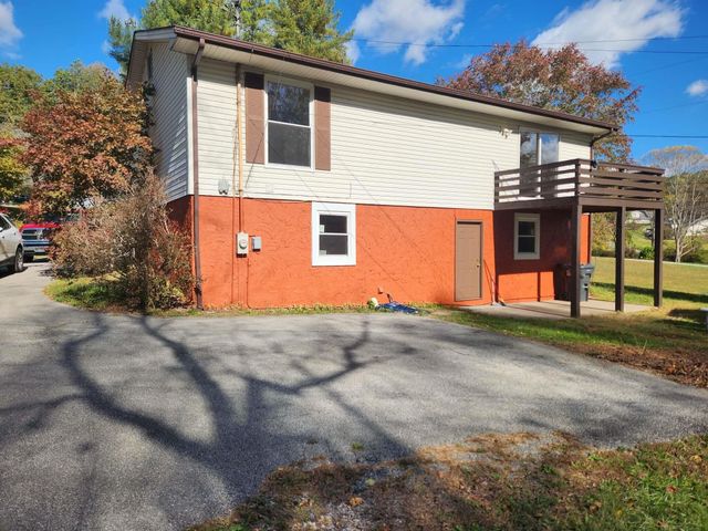 875 Copperas, Morehead, KY 40351