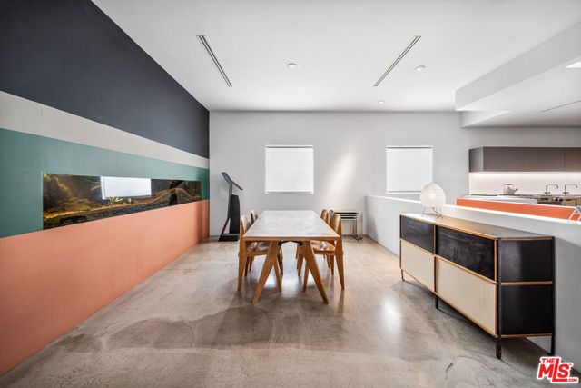 816 Seward Street, Los Angeles, CA 90038
