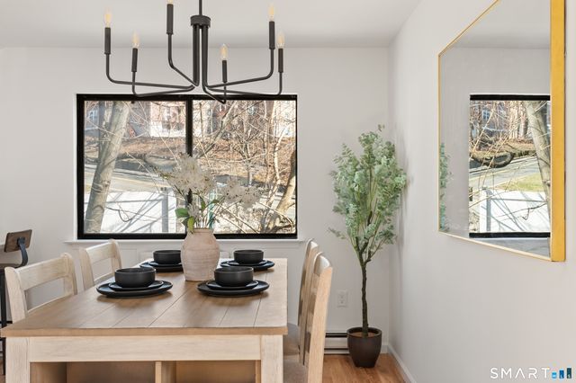 60 Lawn Avenue APT 21, Stamford, CT 06902