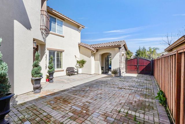 16501 Upper Pasture, Lathrop, CA 95330