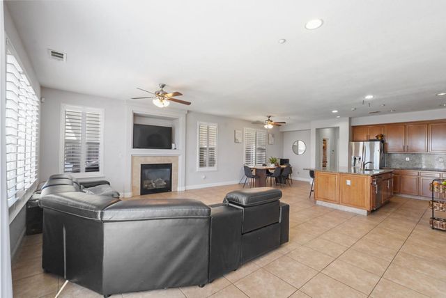 16501 Upper Pasture, Lathrop, CA 95330