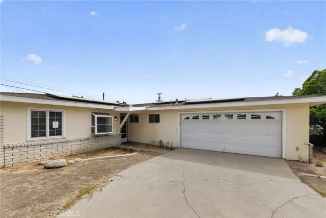 3804 Laverne, Bakersfield, CA 93309
