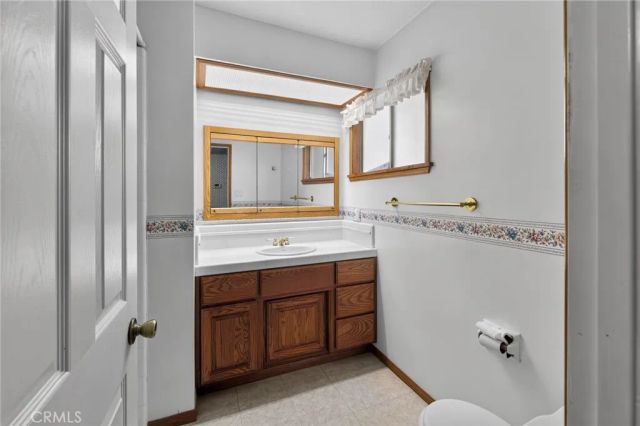 3804 Laverne, Bakersfield, CA 93309