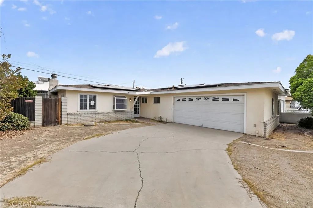 3804 Laverne, Bakersfield, CA 93309