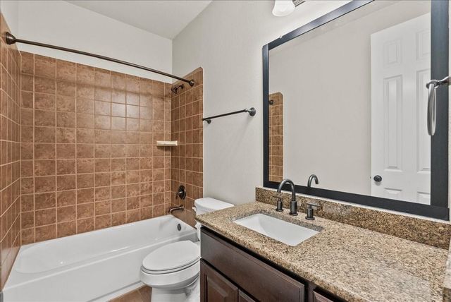 1117 Hancock Springs Lane, Friendswood, TX 77546