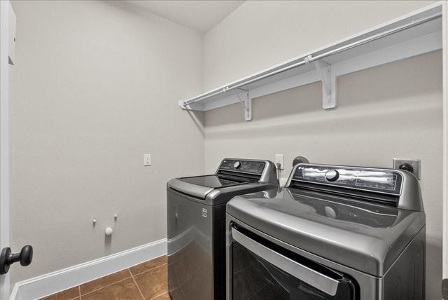 1117 Hancock Springs Lane, Friendswood, TX 77546