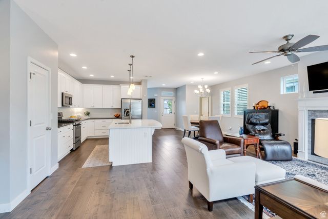 5062 W MELLOW WAY, South Jordan, UT 84009