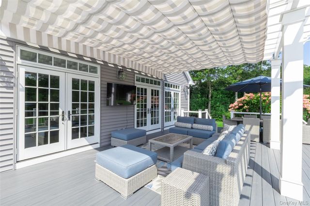 39 Blackberry Lane, Center Moriches, NY 11934