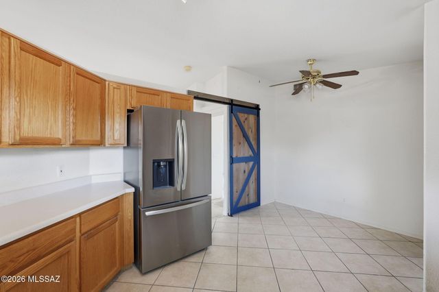 8911 E Fairway Groves Drive, Tucson, AZ 85730