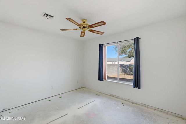 8911 E Fairway Groves Drive, Tucson, AZ 85730