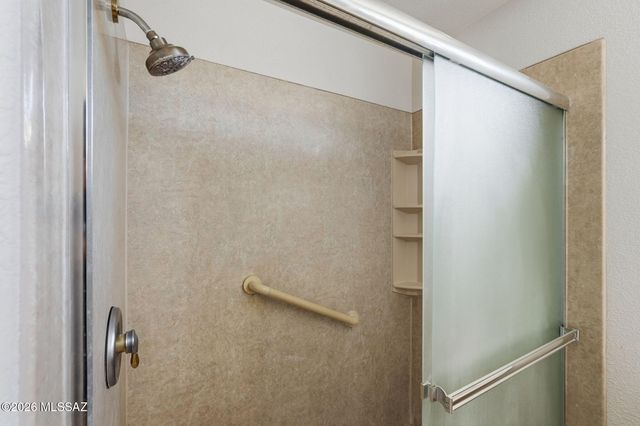 8911 E Fairway Groves Drive, Tucson, AZ 85730