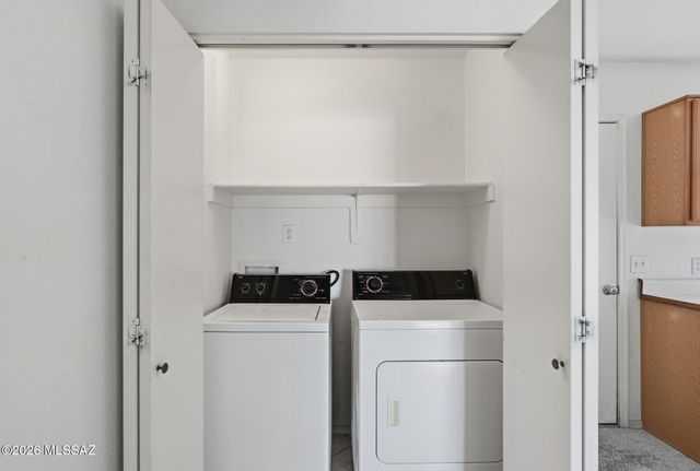 8911 E Fairway Groves Drive, Tucson, AZ 85730