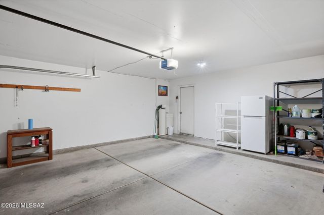 8911 E Fairway Groves Drive, Tucson, AZ 85730