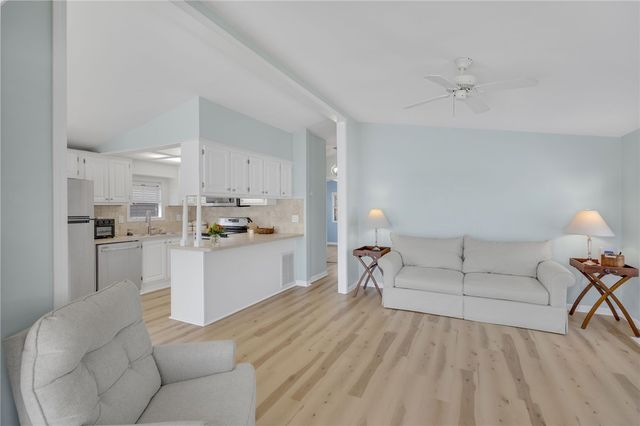 1230 Melton Road 28, West Union, SC 29696