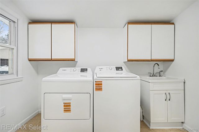 2296 Russell Street, Grand Blanc Charter Township, MI 48439