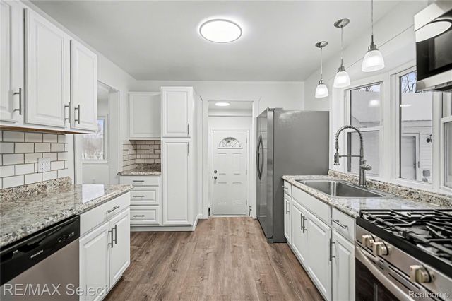 2296 Russell Street, Grand Blanc Charter Township, MI 48439