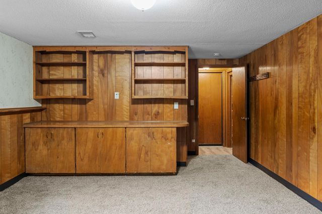 5705 Phoenix Street, Golden Valley, MN 55422