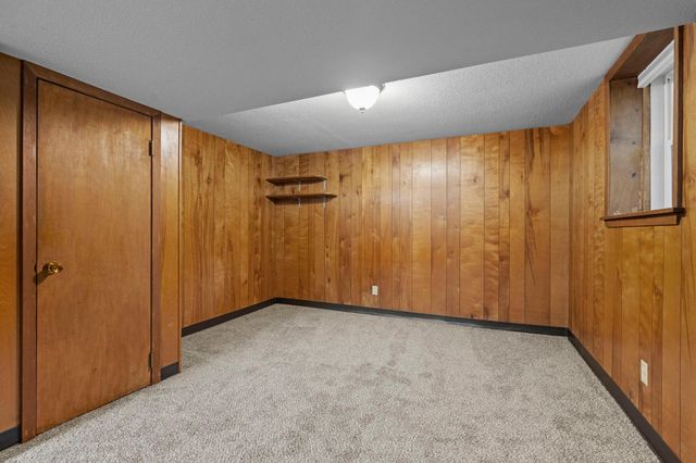 5705 Phoenix Street, Golden Valley, MN 55422