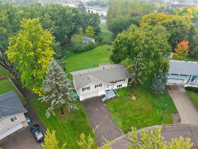 5705 Phoenix Street, Golden Valley, MN 55422