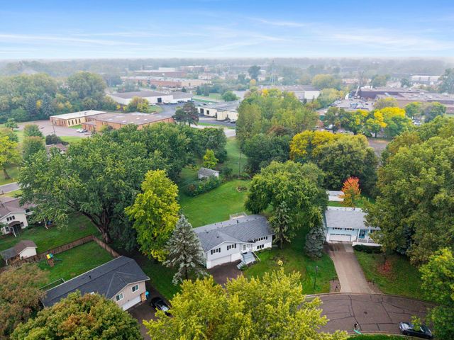 5705 Phoenix Street, Golden Valley, MN 55422