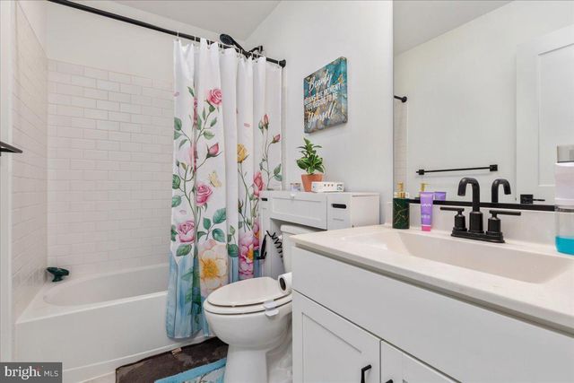 274 TRUTH WAY, Martinsburg, WV 25405