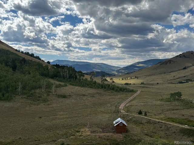 48 Grouse Run, Cotopaxi, CO 81223